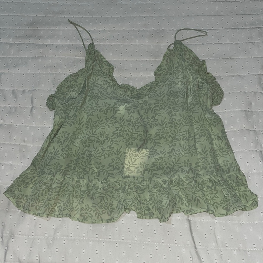 ACACIA • Chey Top